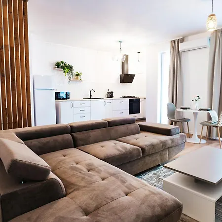 Apartment Evra Royal 2