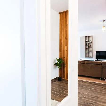 Apartment Evra Royal 2 *